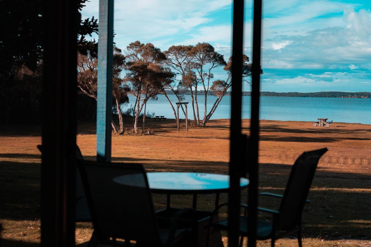 Вилла Waterfront Retreat At Wattle Point Forge Creek Экстерьер фото