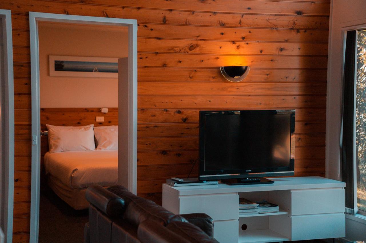 Вилла Waterfront Retreat At Wattle Point Forge Creek Экстерьер фото